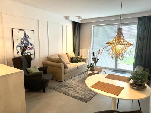 PODCZELE, KOŁOBRZEG Apartament dwupokojowy z garażem podziemnym