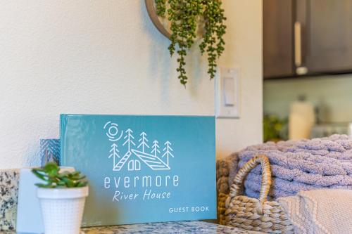 フォークスにあるEvermore River Houseのギャラリーの写真