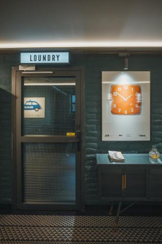 Certifikát, hodnocení, plakát nebo jiný dokument vystavený v ubytování ONE66 Hotel