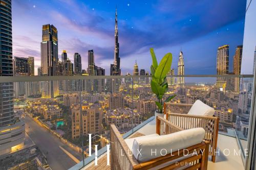 LUX The Executive Burj Khalifa View Suite 2