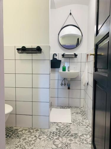 Koupelna v ubytování Boutique Apartments U Rolanda, Mikulášské náměstí