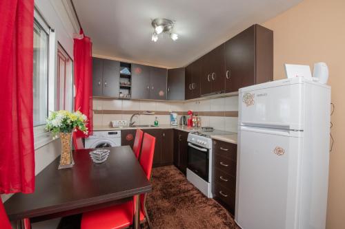 Kuchyň nebo kuchyňský kout v ubytování Hatsi home guesthouse