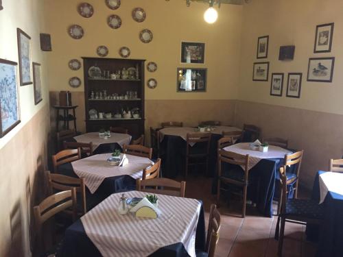 Restauracja lub miejsce do jedzenia w obiekcie Hotel Archimede Ortigia