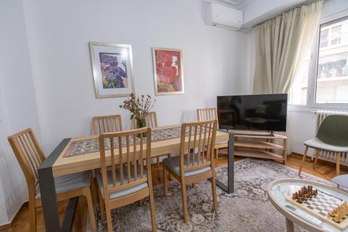 Museum District Apartment
