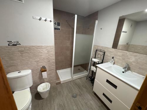Ένα μπάνιο στο ApartamentoS centro ciudad 2 habitaciones ELDA
