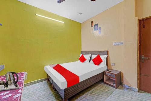 Postel nebo postele na pokoji v ubytování Hotel O Prime Rooms guest house