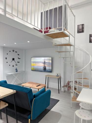 Glyfada Seabreeze Lofts