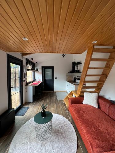 Χώρος καθιστικού στο Pentalow Cabin