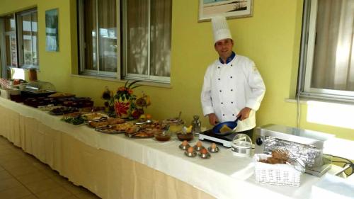 Gallery image of Hotel La Maestra in Grottammare