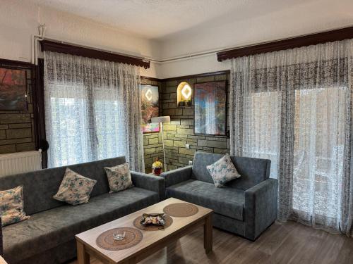 Gallery image of Lina House in Nikiti