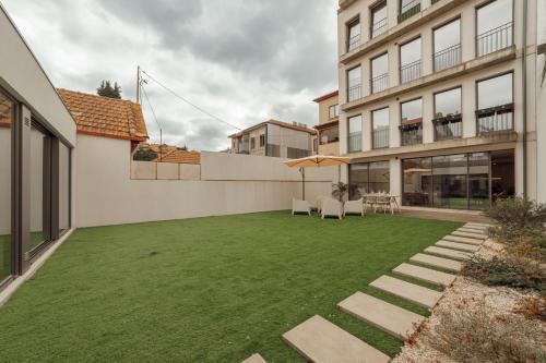 Gaia Premium Apartments by Vacationy