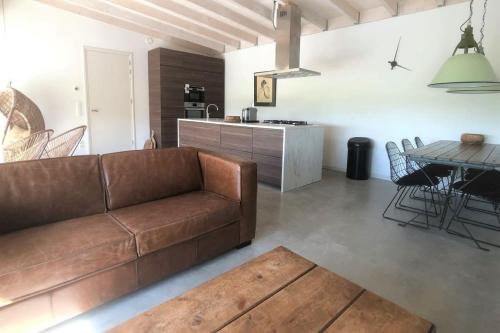 カトザントにあるNia Domo, Ringdijk Noord 22aのギャラリーの写真