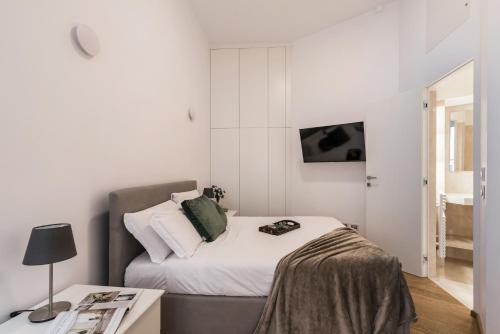 The Best Rent - One-bedroom flat in Tritone area