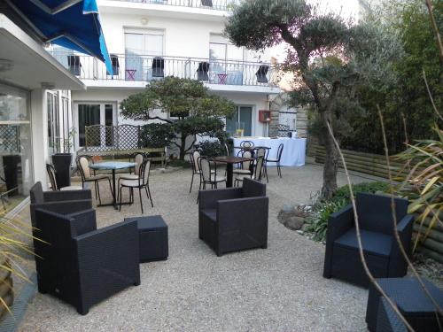 Ein Balkon oder eine Terrasse in der Unterkunft Hotel Colinette