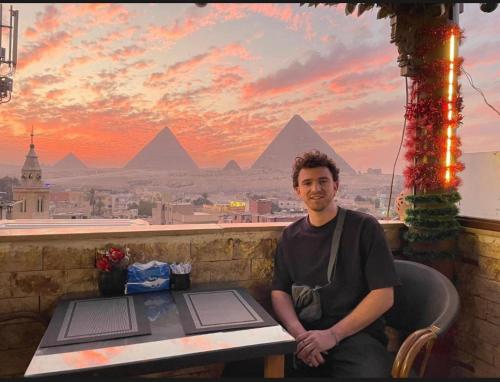 Photo de la galerie de l'établissement City pyramids inn, au Caire