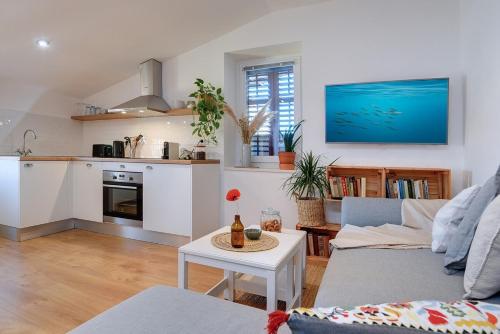 Serenity - Apartment in the Center