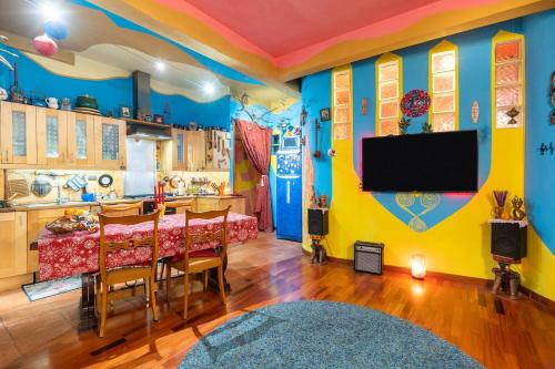 Fine Art House