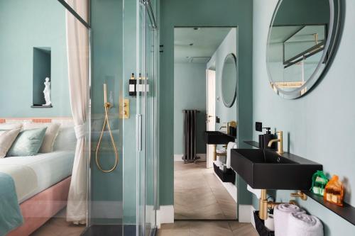 Navona - Luxury, design and Jacuzzi style