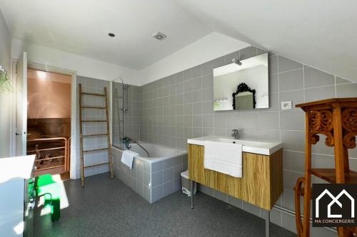 Fotografie z fotogalerie ubytování Le Grand Rupembert, 3 Etoiles, 8pers, Parc Privé v destinaci Wimille