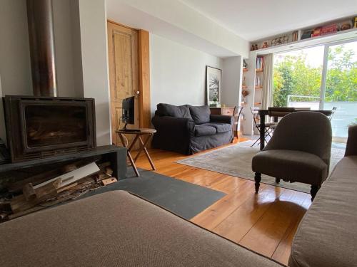 City Center, Sun, Charm with Terrace and Fireplace