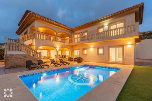 Villa Socrates by Abahana Villas