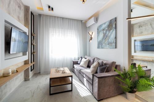 Alicia by halu! Central 2BD apartment