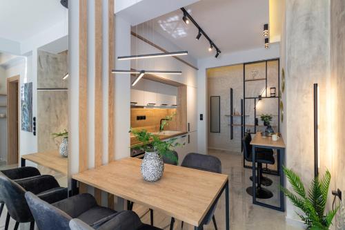 Alicia by halu! Central 2BD apartment