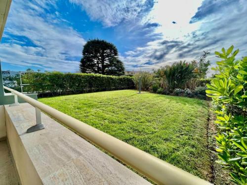 90 m2, 5 min walk to Croisette, Basse Californie
