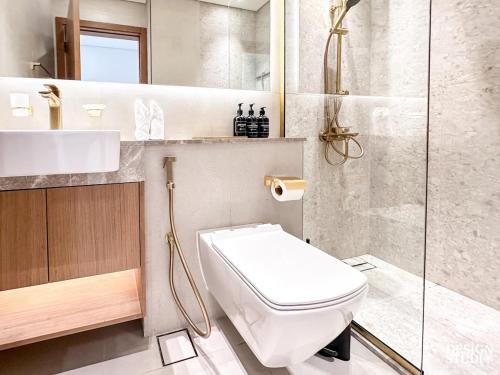 Bany a GOLDEN NUMBER by Design Studio
