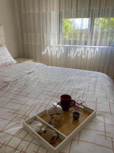 Llit o llits en una habitació de The Center Spot Shkoder