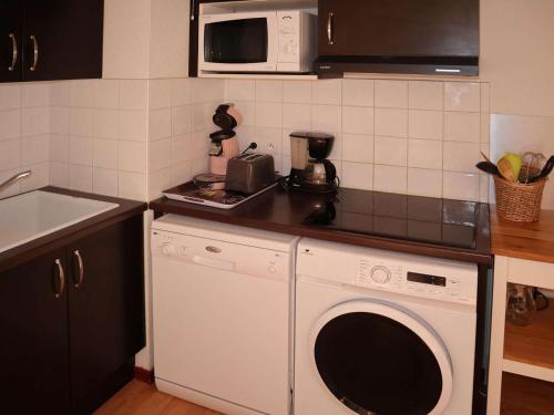 Appartement avec Piscine, Sauna, Hammam et Wifi aux Pieds des Pistes, Les Orres 1800 - FR-1-322-92