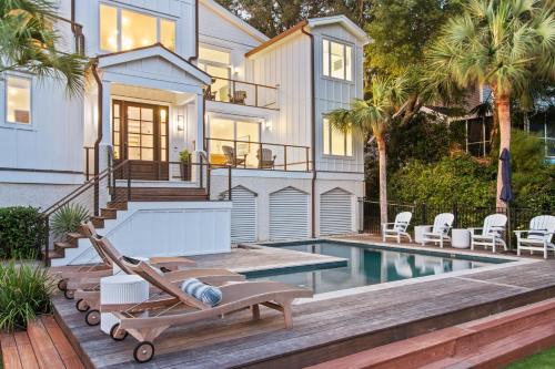 Casa con piscina y casa en 5 Fishers Alley by Wild Dunes, en Isle of Palms