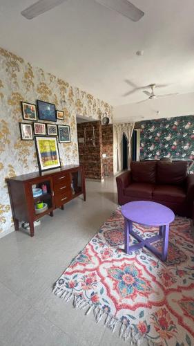 Χώρος καθιστικού στο Lucky Home, Full apartment with balcony