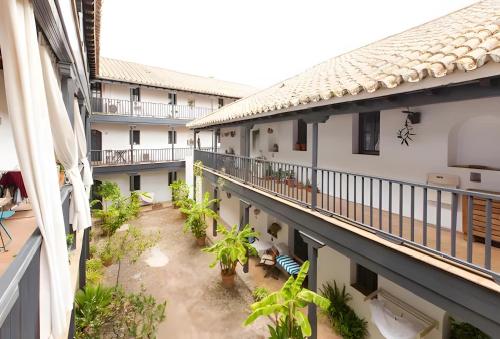 Apto En Historico Patio Andaluz