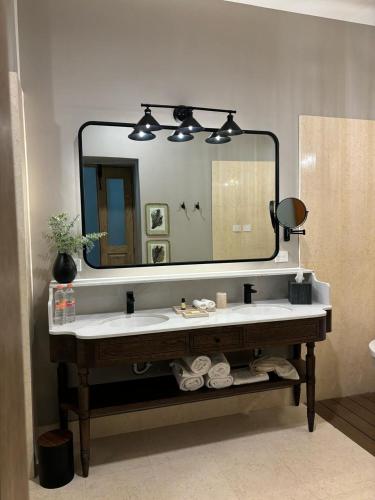 Ванная комната в La Casona Del Banco Hotel Boutique