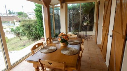 L'Evasion, maison spacieuse, véranda, parking