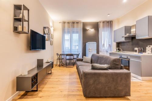 City Center - 5 min from Duomo and Linate Airport