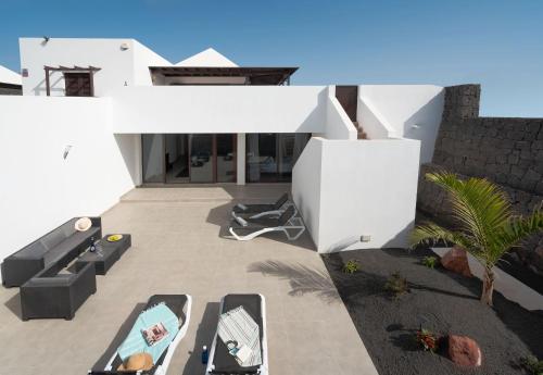Villa Sapphire by Optima Villas