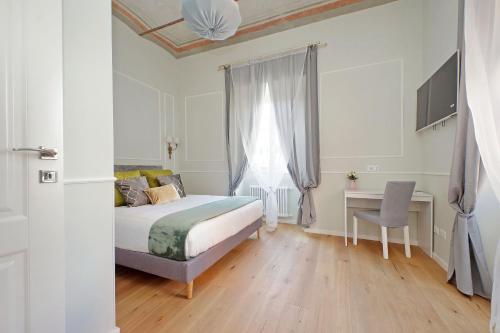 Cozy new flat near the Station!