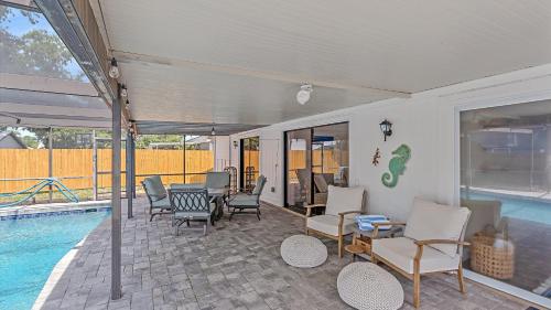 Hồ bơi trong/gần Mauna Loa Hideaway