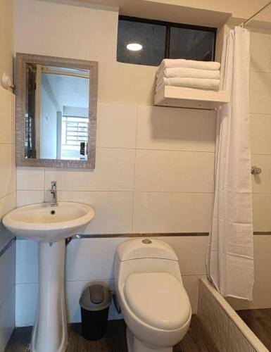 Gambar di galeri bagi Sosa Apartment Centenario di Huaraz