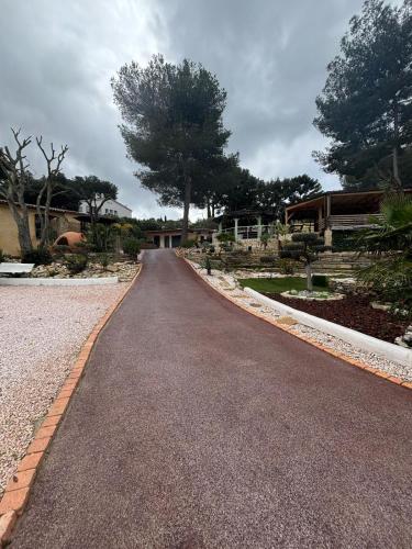 Φωτογραφία από το άλμπουμ του Willy coccon d'amour σε Sanary-sur-Mer