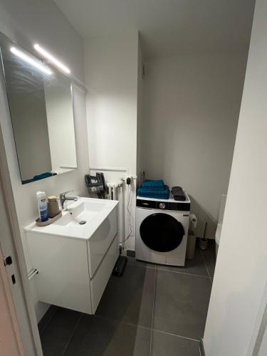 Ένα μπάνιο στο Appartement 3 Chambres