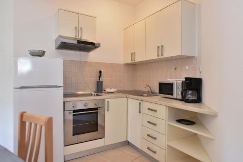 Apartment Vela Draga Sea view by the beach 6