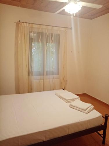 Gallery image of Kalliroi's Little Paradise in Eresos