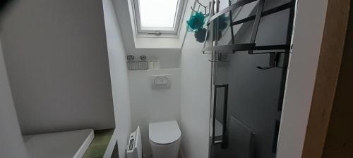 Ένα μπάνιο στο La Popinette Chambre d'hôte