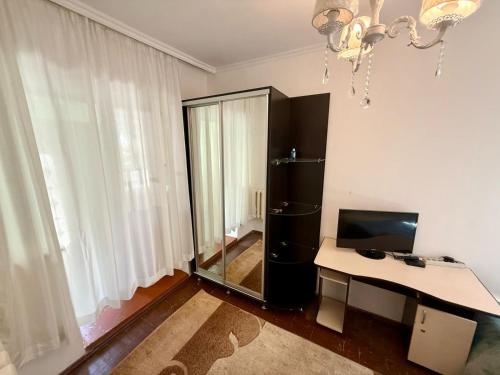 Одноместный номер на ключ в хостеле Single Hostel Room