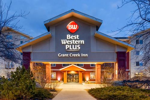 a sign that reads best western plus grand creek inn at Best Western Plus Grant Creek Inn in Missoula