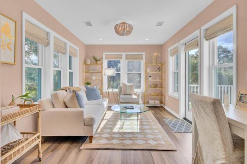 Et opholdsområde på Yacht Harbor Court 4 by Wild Dunes, Golf View