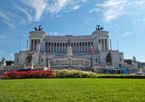 Colosseum Imperial Guest House